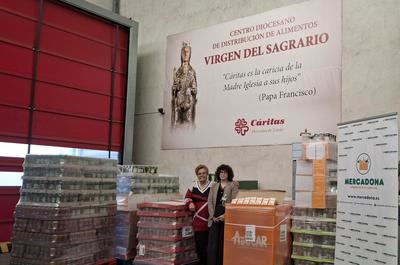 Mercadona dona 5.700 kilos de alimentos de primera necesidad a Cáritas en Toledo