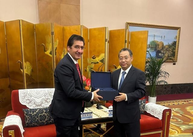 La provincia china de Sichuan se interesa por Castilla-La Mancha como referente