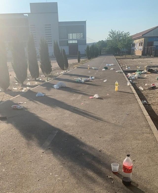 Estas son las consecuencias del botellón ilegal junto al recinto ferial de Talavera