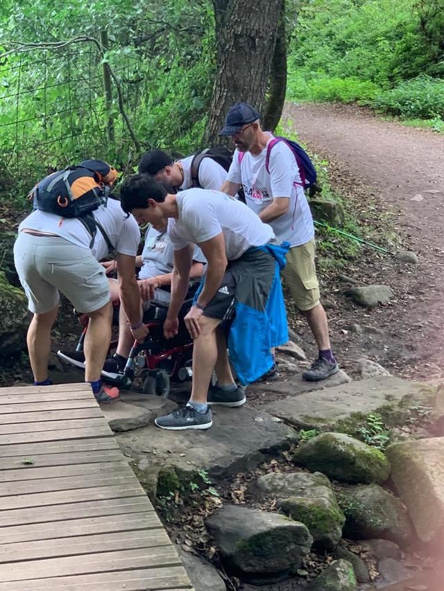 Arranca el Camino de Santiago para los peregrinos talaveranos contra la ELA