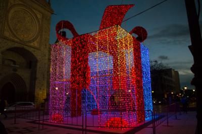 TALAVERA | Recorrido en imágenes por la iluminación navideña