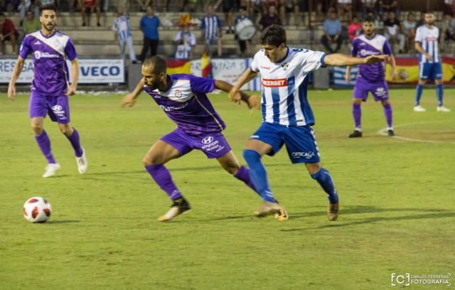 El CF Talavera, en un partido de infarto, eliminado de la Copa por el Real Jaén en los penaltis