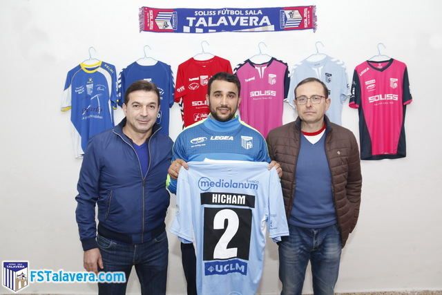 Presentación del nuevo jugador cerámico.