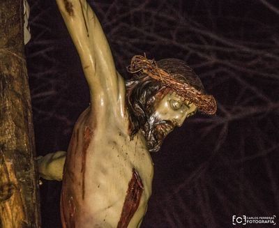 El silencio inunda Talavera con el Cristo de la Espina