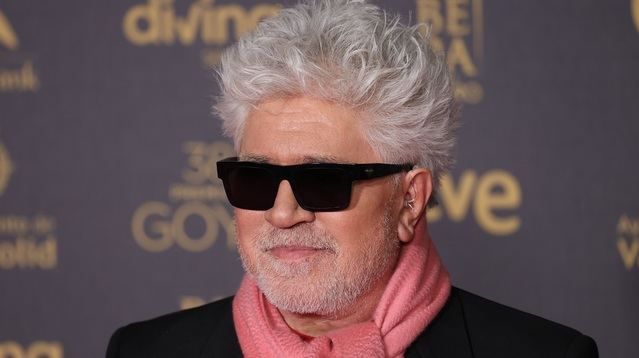 Pedro Almodóvar a Gallardo (Vox): 'El dinero recibido lo devolvemos con creces'