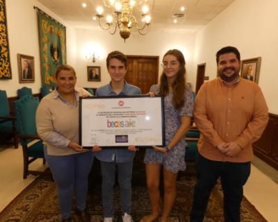 El talento musical de dos hermanos talaveranos tiene premio