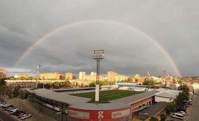 La espectacular foto del campo de fútbol del CF Talavera