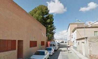 Detenido un hombre por asesinar a su mujer en Mora, delante de su familia