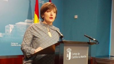 Rosario García apuesta por la inversión en transporte para frenar el despoblamiento