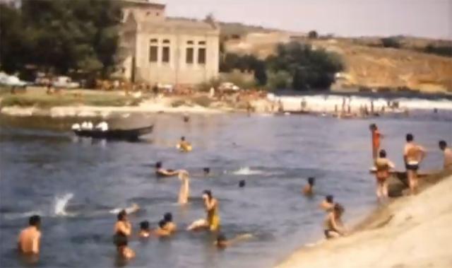 Bañistas en el Tajo (Foto: Blog 'Toledo olvidado')