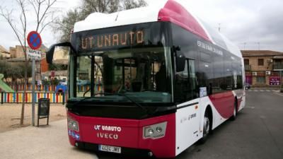 El PSOE denuncia la subida del 100% en el precio del autobús urbano