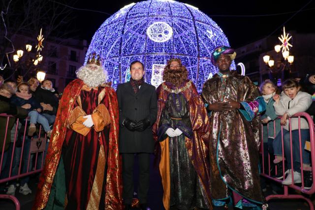 Cabalgata de Toledo: horario, nuevo recorrido... ¡Y más de 6.000 kilos de caramelos!