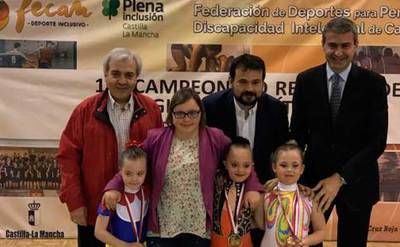 'Superación y pasión' en el Campeontato Regional de Gimnasia Rítmica