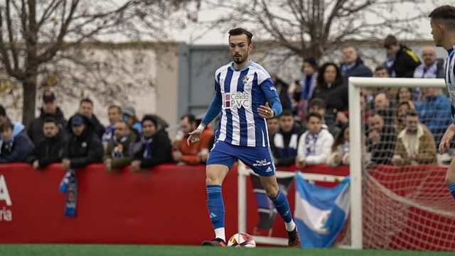 El CF Talavera pierde el liderato liguero en el derbi