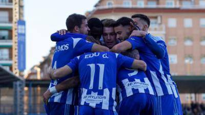 Lolo Plá se estrena con un doblete en el CF Talavera, que suma tres puntos en El Prado