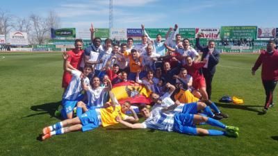 FÚTBOL | Celebra el ascenso del Talavera en el Prado