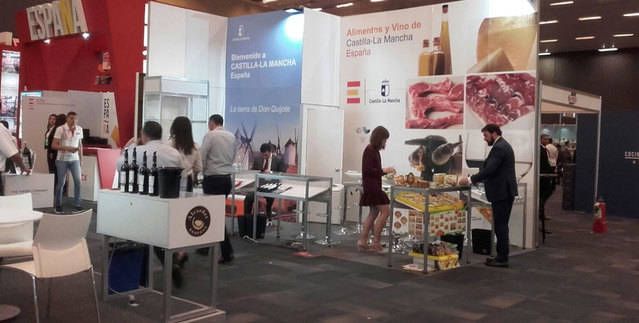 Buena acogida de CLM en Expo Antad & Alimentaria México