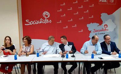 El PSOE de CLM informará a los militantes sobre el acuerdo de Gobierno con Podemos