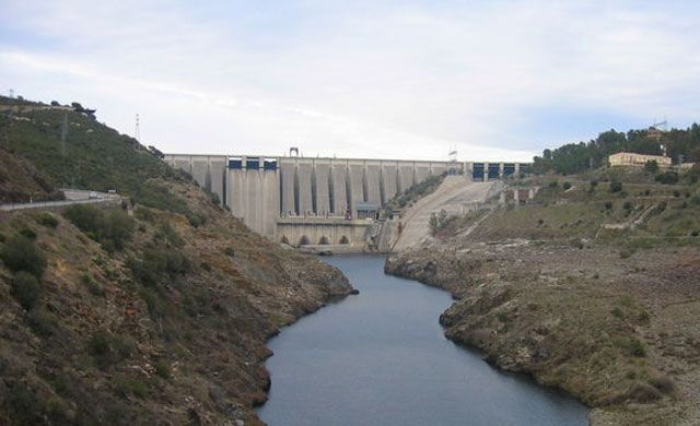 Piden a los grupos parlamentarios unidad para defender el Tajo y el Guadiana