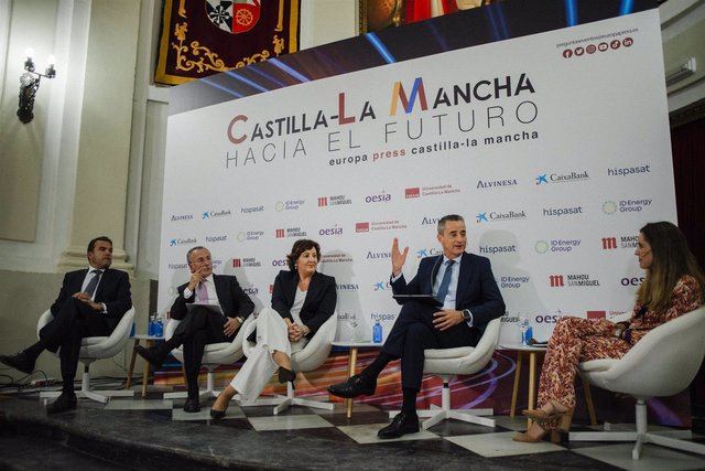 CLM mira al futuro con 'optimismo' y con garantía de éxito