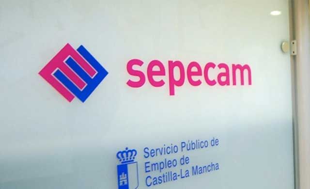 Page presume de bajar el paro un 11% y que creará 15.000 empleos en 2017