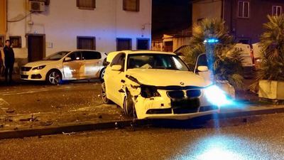 Aparatoso accidente de tráfico en la Avenida Pío XII de Talavera