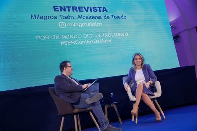 Milagros Tolón: “Tenemos que seguir luchando por la igualdad real”