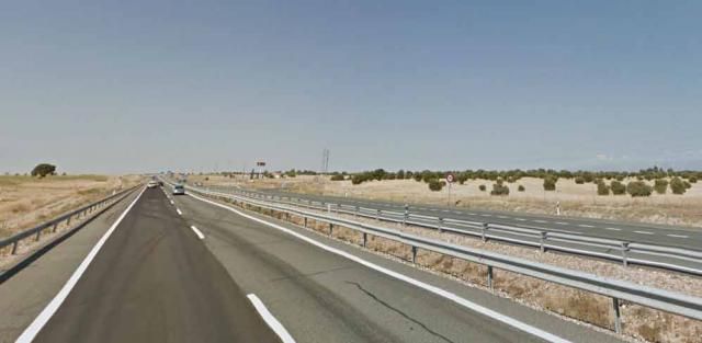 El incendio de un camión en Calera y Chozas (Toledo) obliga a cortar la A-5