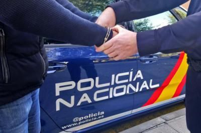 NAVIDAD | La Policía Nacional refuerza la presencia en zonas comerciales de Talavera y Toledo