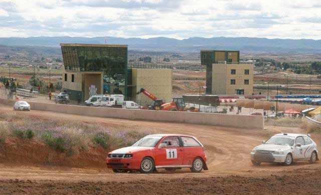 Impresionante inicio de los pilotos talaveranos en el Autocross en MotorLand