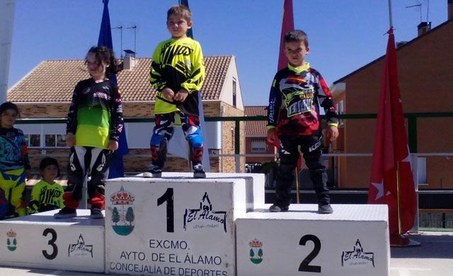 Magníficos resultado para el club BMX Los Pinos en El Álamo y en Elche