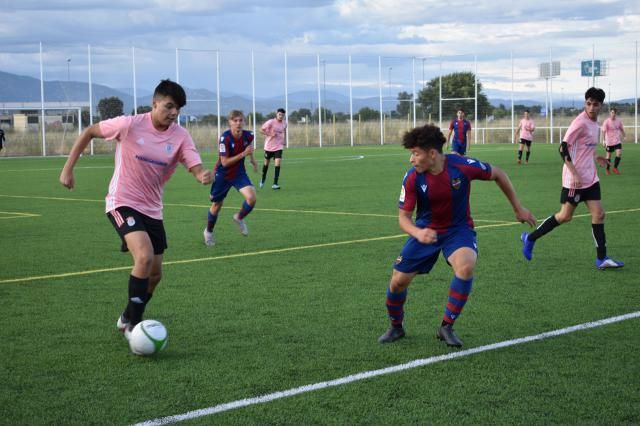 Más de 500 jugadores en la ‘gran fiesta del fútbol base’