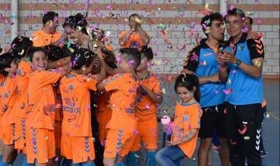 El equipo benjamín C.F. Élite Talavera gana la final regional