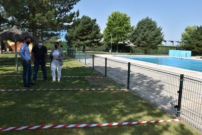 Se priorizan las labores de limpieza y desinfección de las piscinas