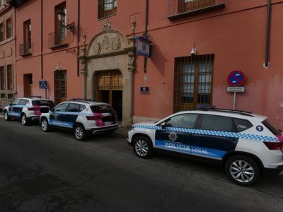 La Policía Local renueva su flota con tres nuevos vehículos