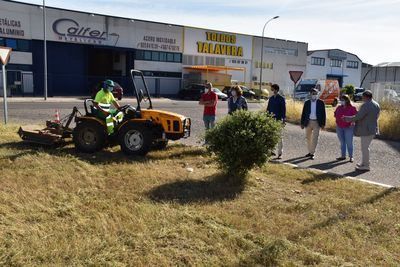 TALAVERA | El Ayuntamiento realiza mejoras en la imagen de Torrehierro para "atraer inversiones"