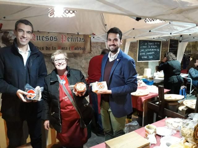 Desarrollada la I Feria del Queso en Talavera