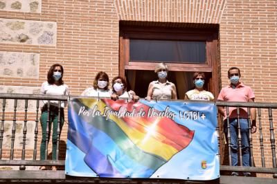 TALAVERA | Los puentes de la Alameda lucirán con los colores de la bandera LGTBI+