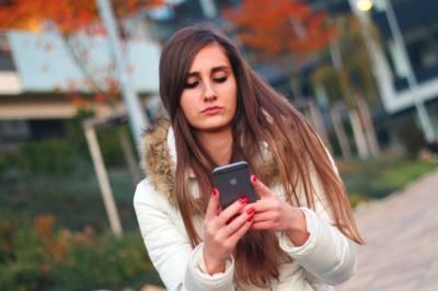 ¿Por qué los jóvenes no cogen el teléfono cuando reciben una llamada?