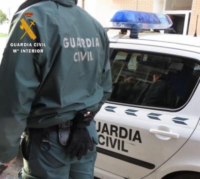 Detenido tras amenazar con un cuchillo a la enfermera y al médico del centro de salud de La Roda