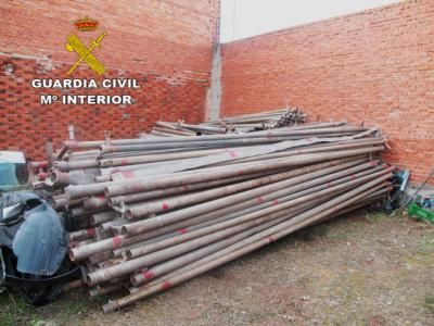 La Guardia Civil recupera 6,7 toneladas de tuberías robadas en explotaciones agrarias