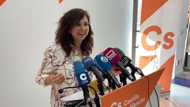 Cs CLM pide a Orlena de Miguel 'que se ocupe de otras cosas' y esta acepta, no se presentará las primarias