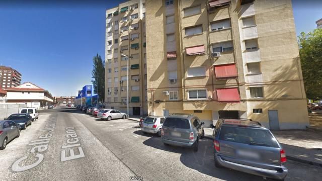 Herido un hombre de 84 años tras el incendio en el sótano de una vivienda de Talavera