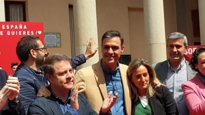 Page pide no fiarse de encuestas y alerta del posible pacto entre las derechas