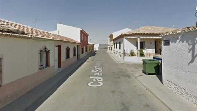 Un hombre mata a su padre de 84 años en Socuéllamos