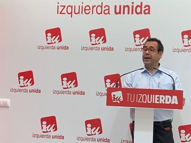 IU pide que la Junta asuma los costes de la Seguridad Social de los planes de empleo