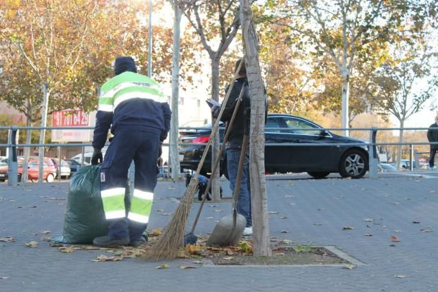 El PSOE cree que los datos indican una 'consolidación' de la caída del paro