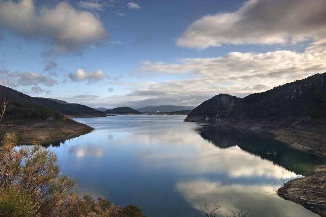 Embalse de Entrepeñas - CHT - Archivo