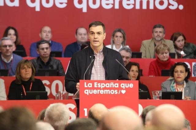 Los barones del PSOE avalan a Sánchez