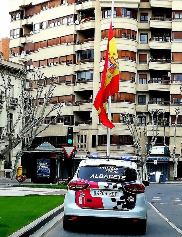 COVID-19 | Denuncian que el intendente jefe de Policía Local de Albacete prohibió a los agentes usar mascarilla